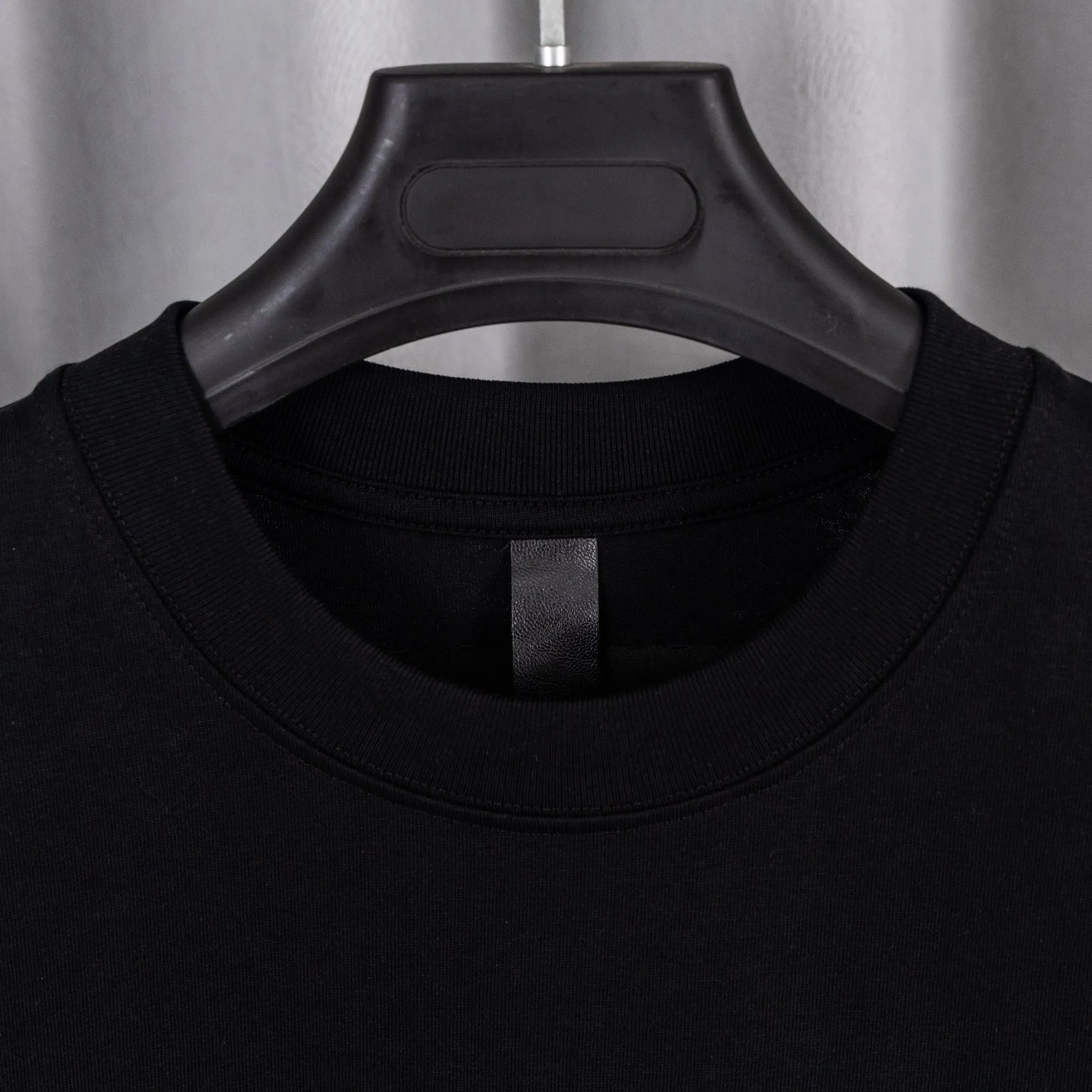 （ ， ） ： Size：S M L XL 26SS New Arrival Same Style ， ， ， S 116 74 22 M 120 76 22.5 L 124 78 23 XL 128 80 23.5